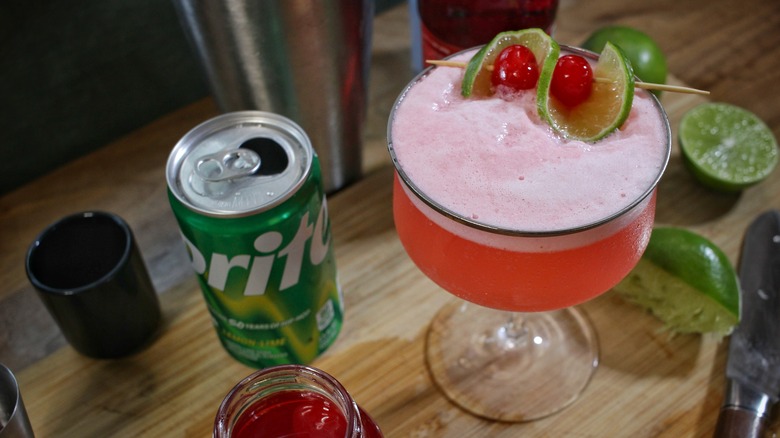 dirty shirley fizz cocktail