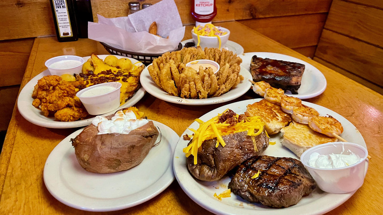 Various dishes and sides at Texas Roadhouse