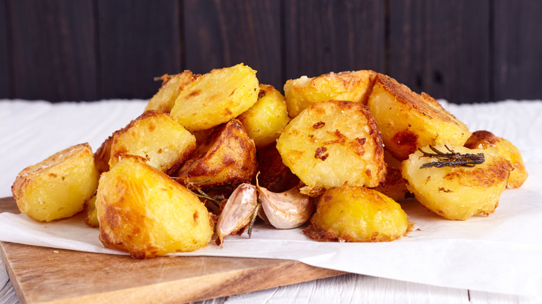 Crispy roasted potatoes