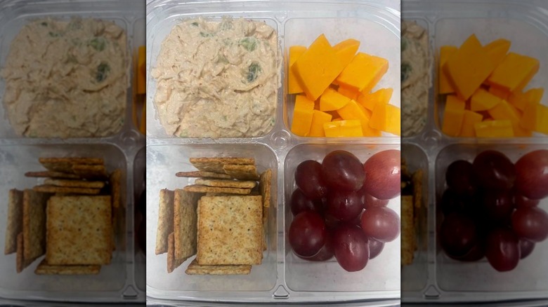 Chicken salad snack pack