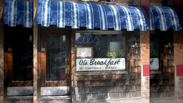 Al's Breakfast restaurant entrance