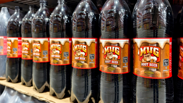 Mug Root Beer stacked together