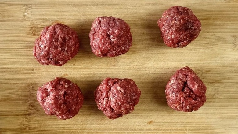 Raw ground beef balls